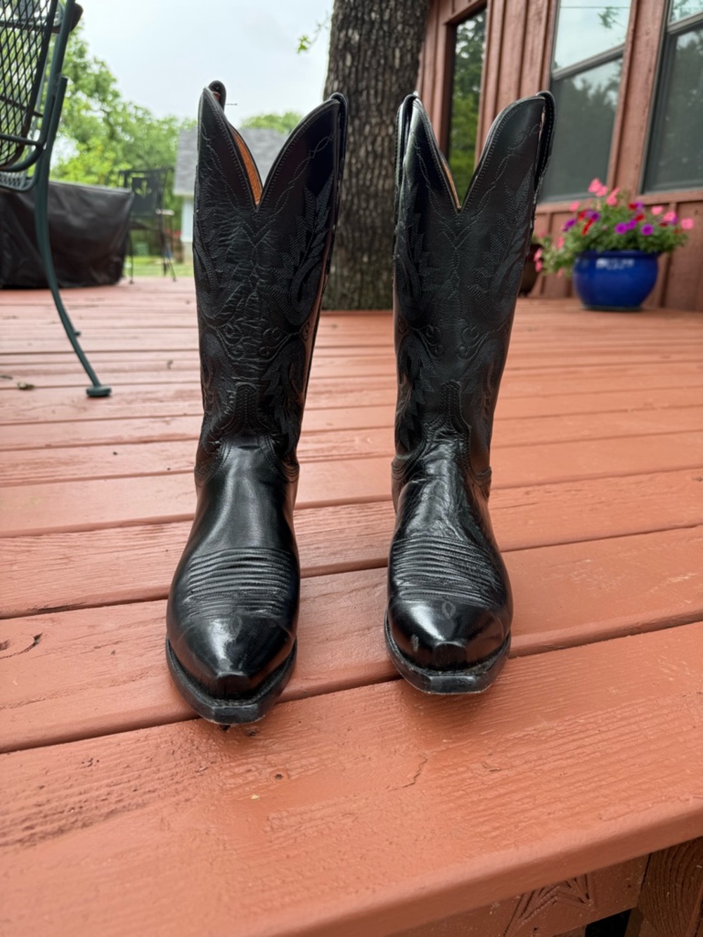Lucchese Black Leather Western Heeled Boots